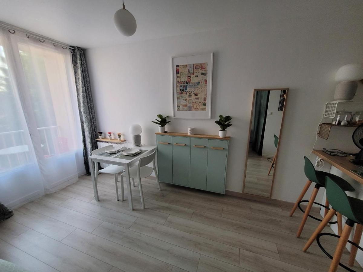 Studio Bien Equipe, Situe En Hyper Centre Vendôme Eksteriør billede